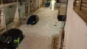 Nubifragio a Ostuni, un uomo disperso