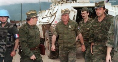 La morte di Mladic e le polemiche sui funerali di Stato che la Serbia ha deciso di concedergli