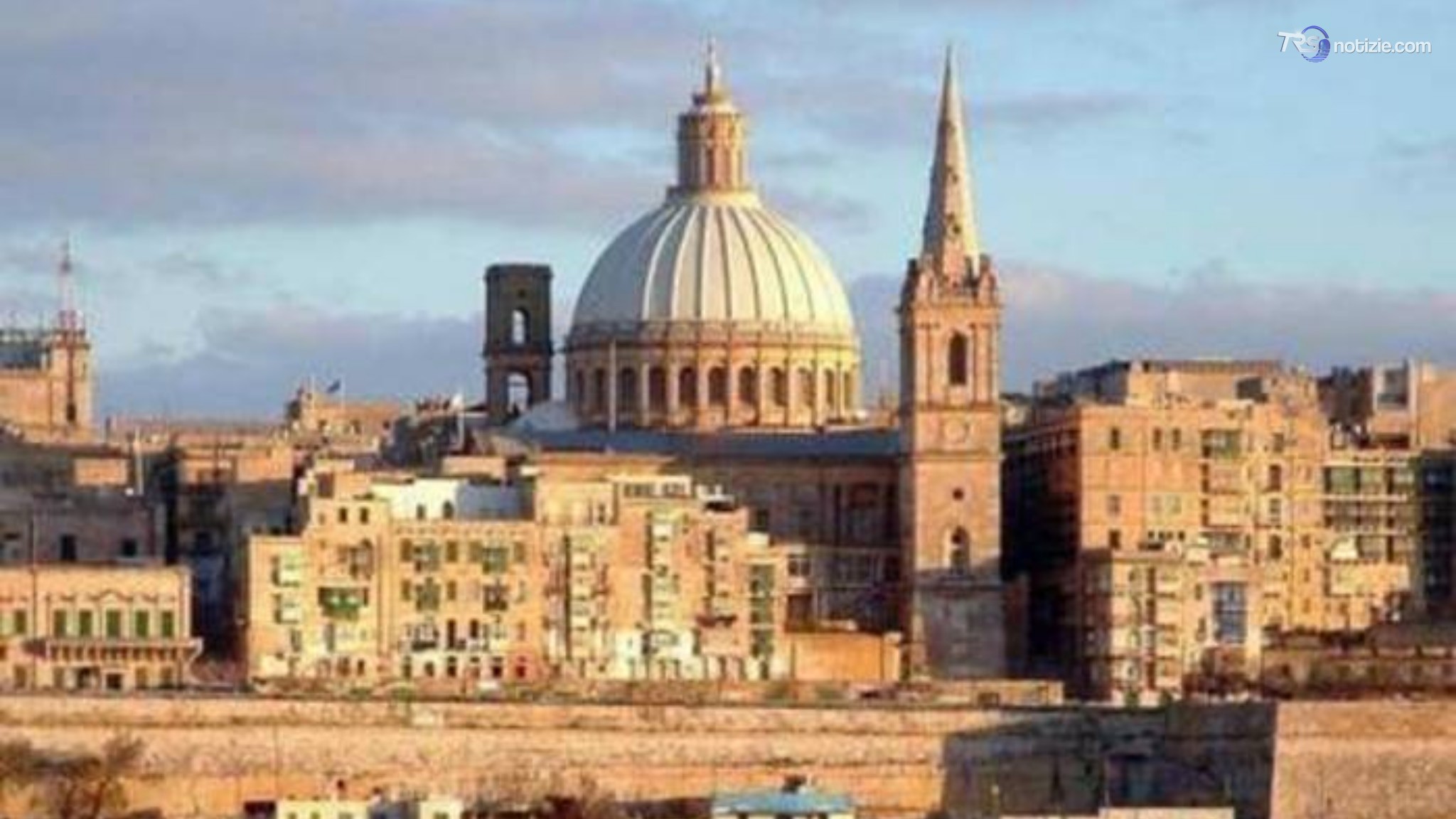 Resta in carcere il quindicenne italiano detenuto a Malta, la famiglia denuncia violazioni