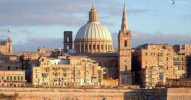 Studente italiano di 15 anni in isolamento da 72 giorni a Malta: la denuncia dei genitori