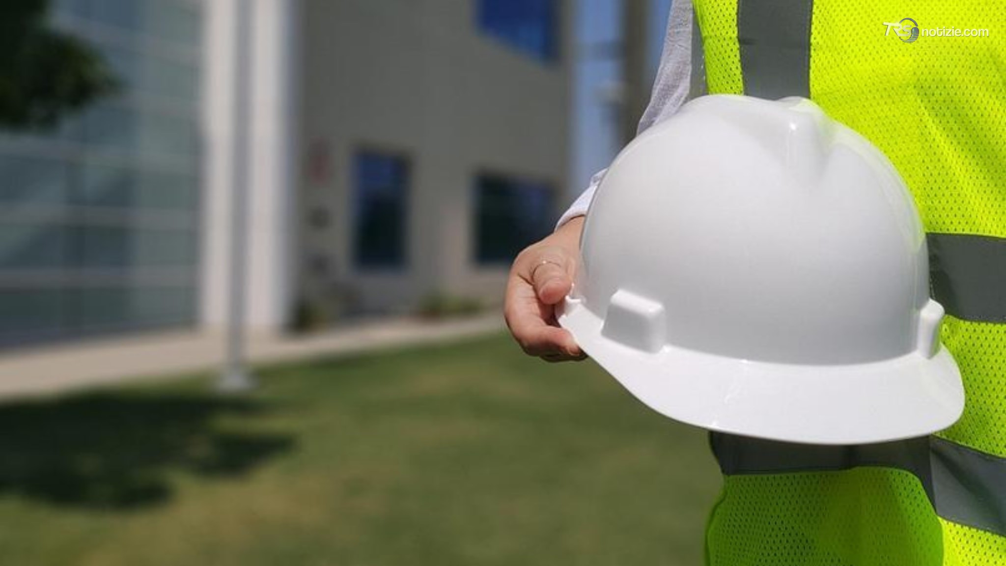 Morti sul lavoro infinite, tra ieri e oggi hanno perso la vita tre operai