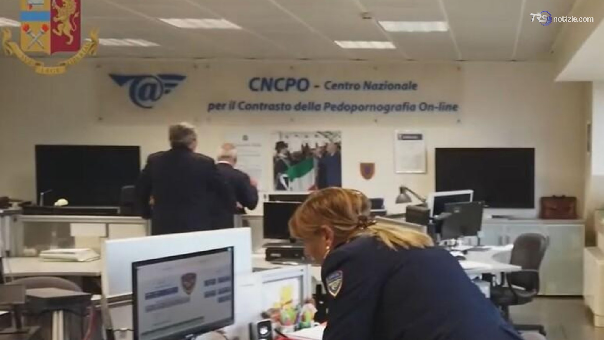 Abusi e videoporno con nipote,2 arresti