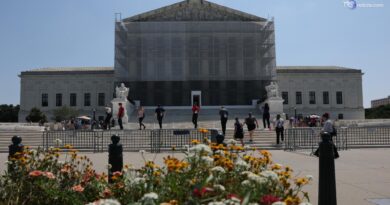 La Corte Suprema Usa sblocca l'ordine esecutivo di Trump che limita il voto per corrispondenza