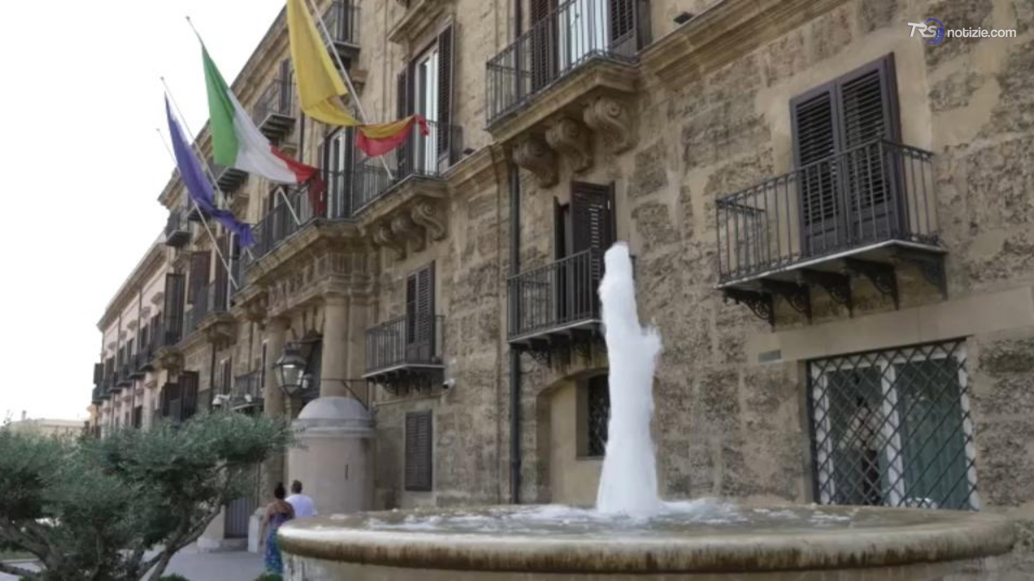 La giunta vara la manovrina da 220 milioni