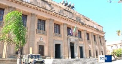 I clan dietro gli appalti pubblici: 12 misure cautelari