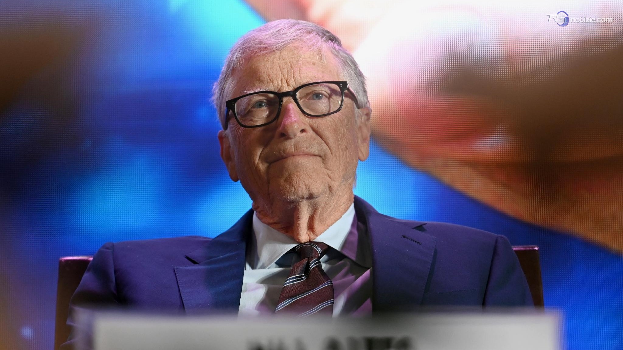 Bill Gates, occorrono quote “umane” a fronte della manodopera umanoide