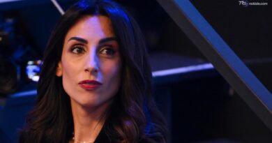 Sanremo 2026. È il giorno di Giorgia Cardinaletti, co-conduttrice, dopo l'invito di Conti in diretta