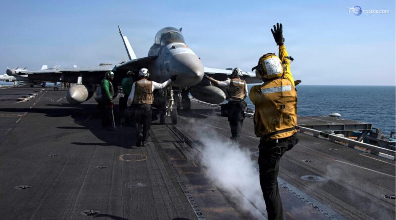 USS Lincoln: scontro sulle condizioni della portaerei USA da nove mesi in mare