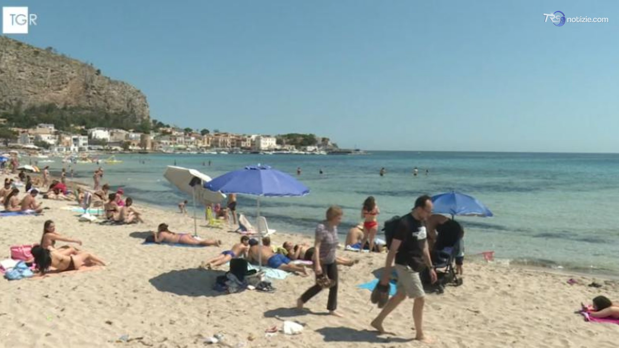 Mare negato a Mondello, sul lato ovest dello Stabilimento