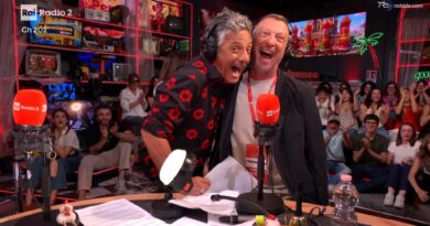 "Voglio superare i muri enormi della Rai", canta Amadeus da Fiorello a 'La Pennicanza'