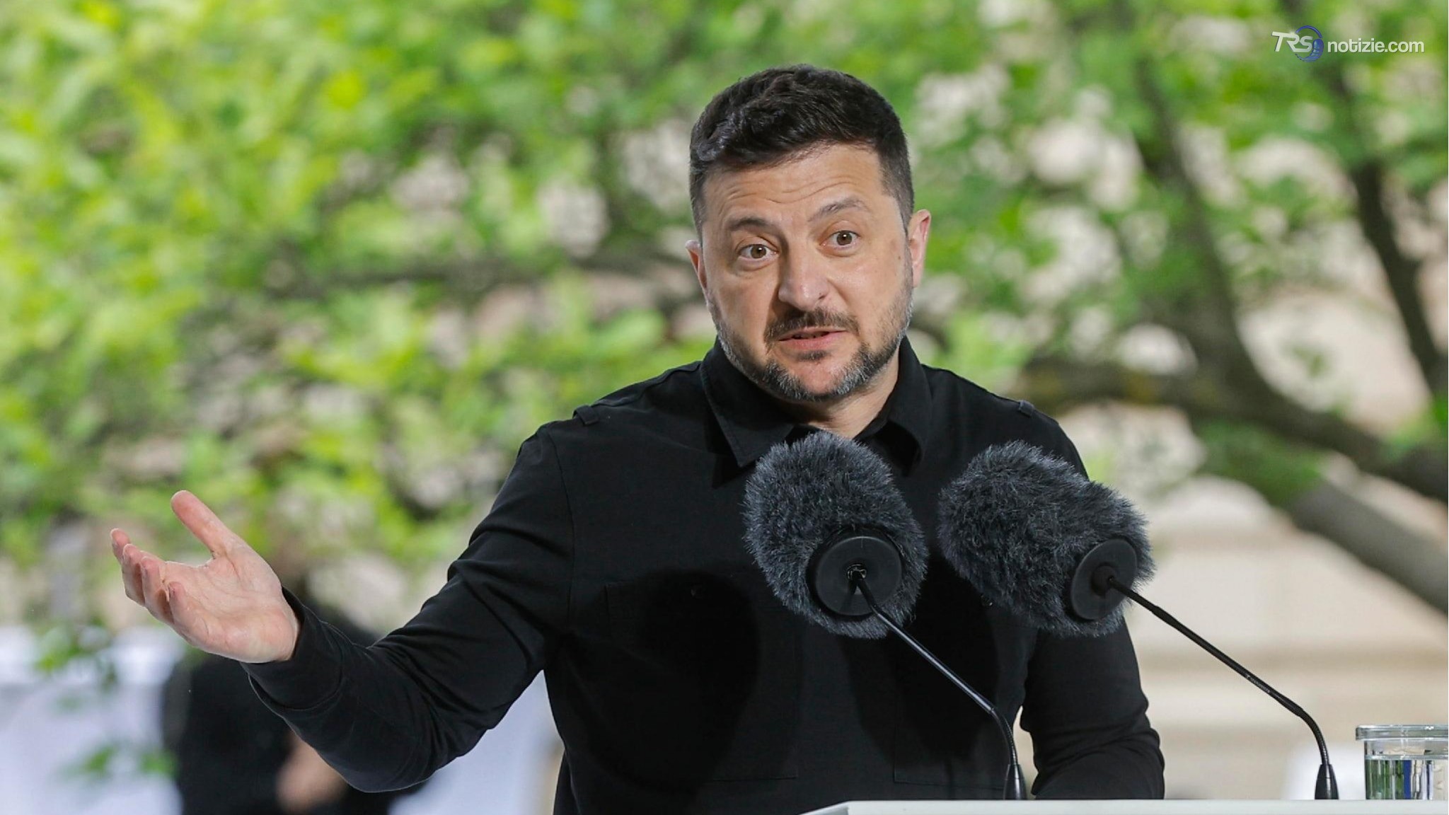 Zelensky: c'è piano di pace condiviso