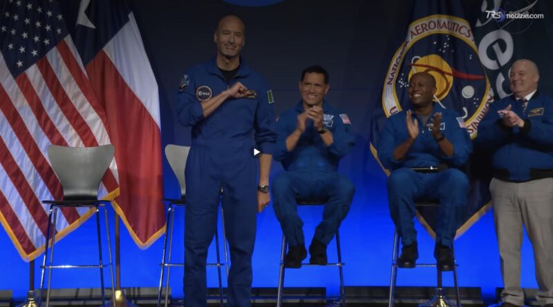 La NASA presenta l'equipaggio: Luca Parmitano sarà il pilota di Artemis III