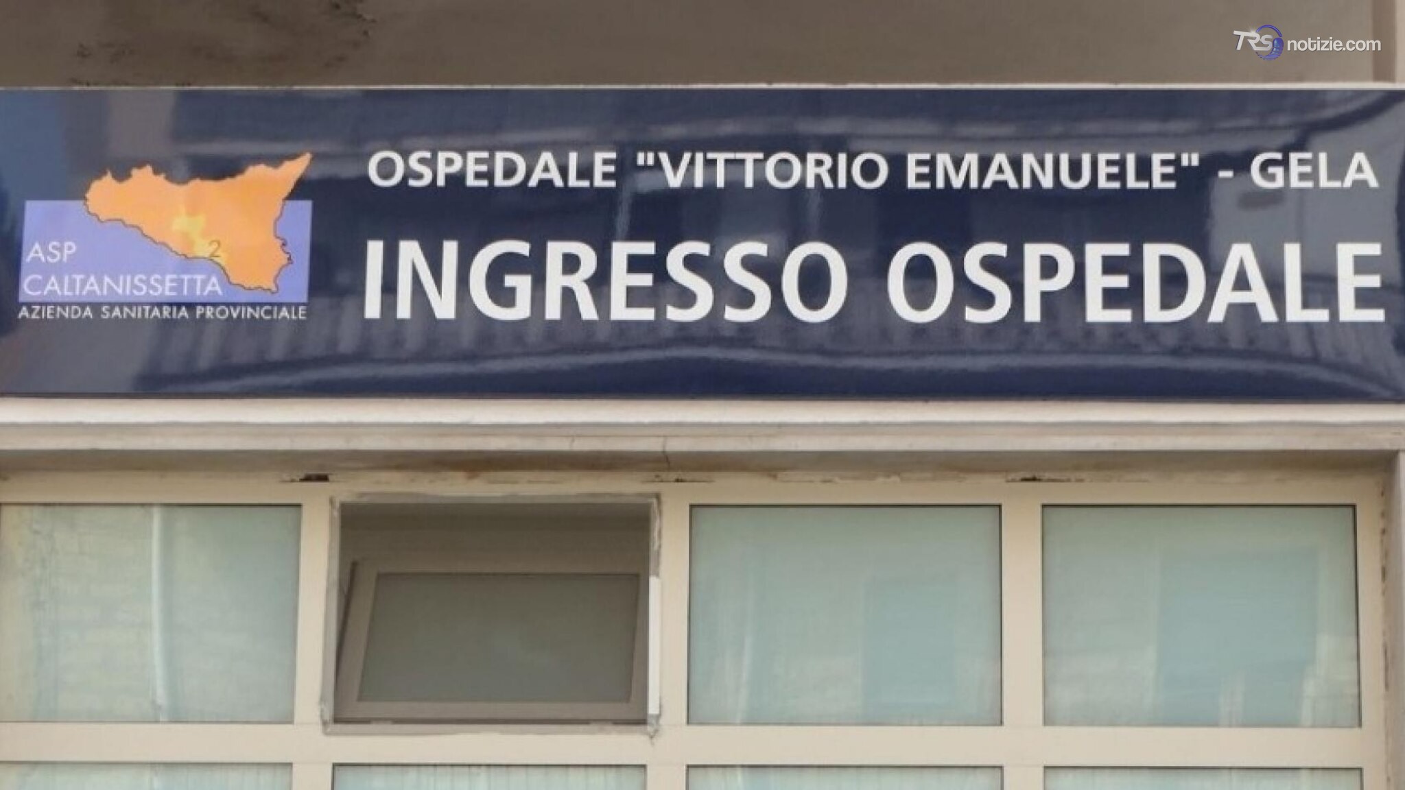 Ferragosto davanti all'ospedale di Gela per protesta