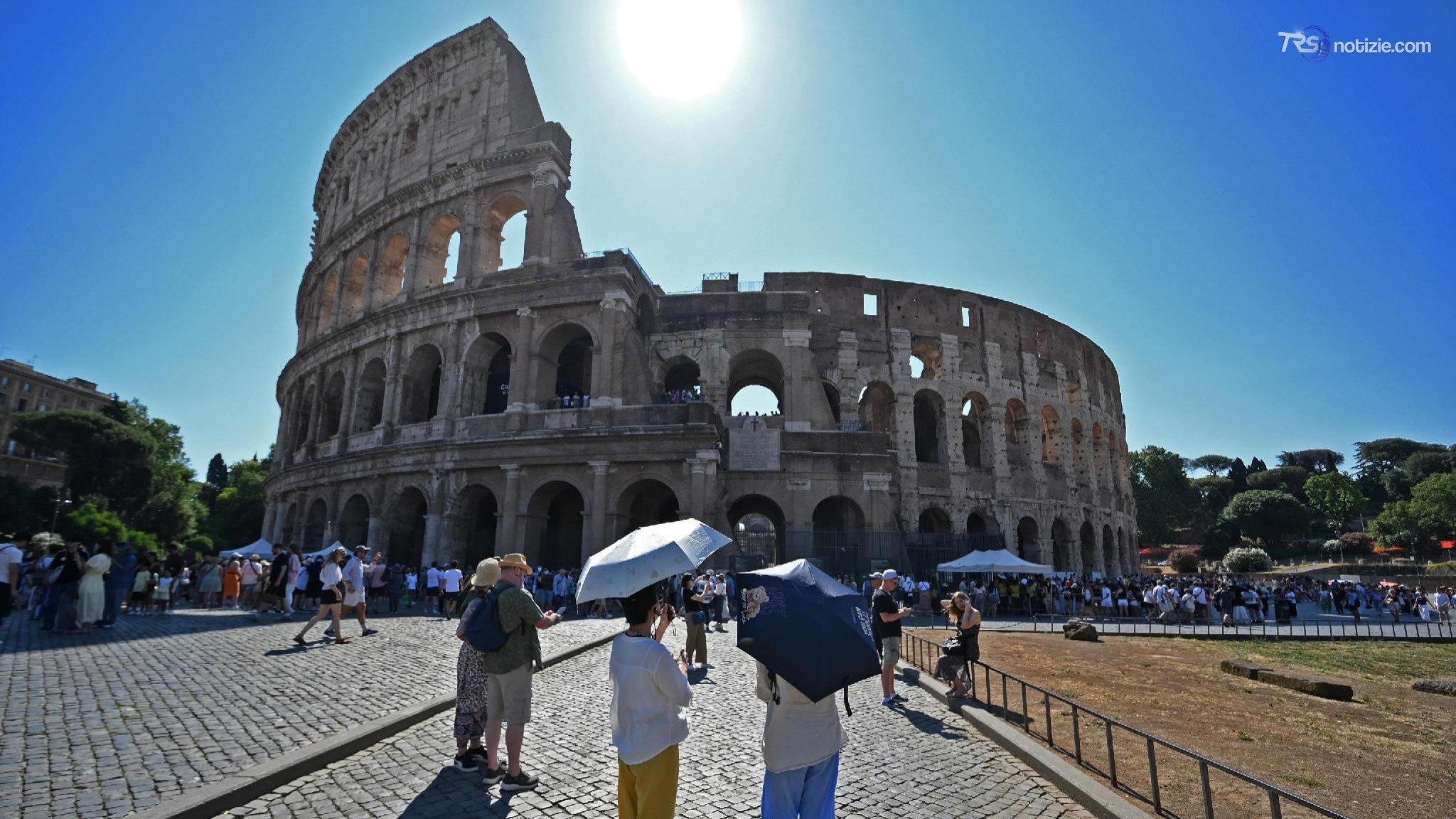 Meteo, l'ondata di 20 giorni di afa ed il cambiamento strutturale dell'anticiclone africano