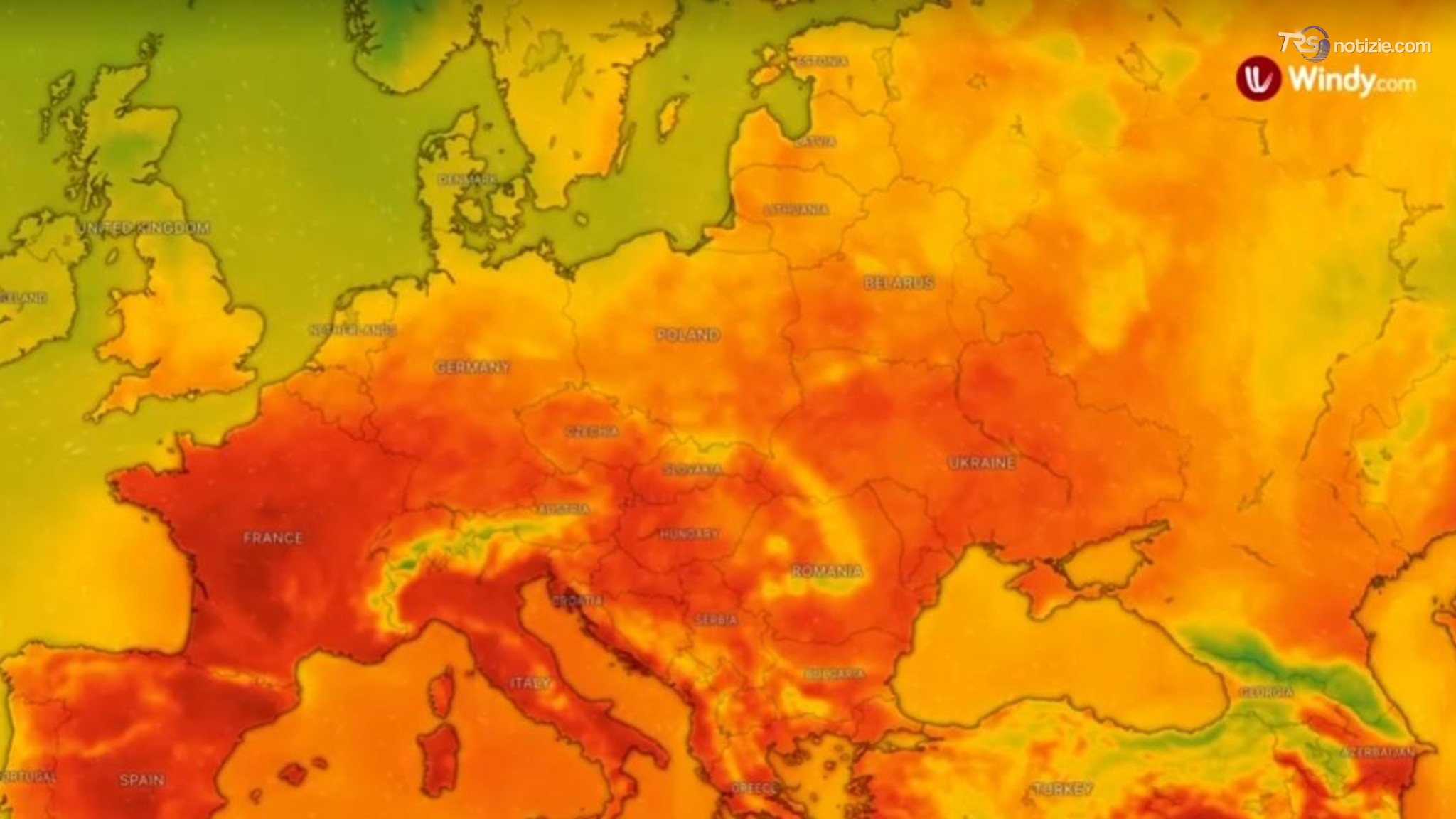 Meteo, nessuna tregua: caldo e afa e allerta fino a dopo ferragosto, domenica temporali al Nord