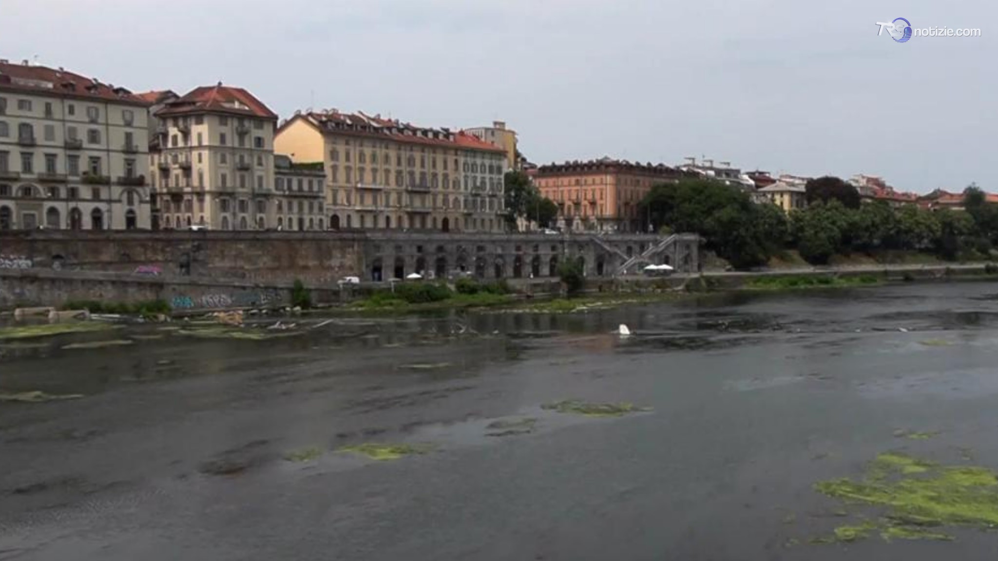 Po osservato speciale: la portata del fiume è oltre il 60% sotto la media storica