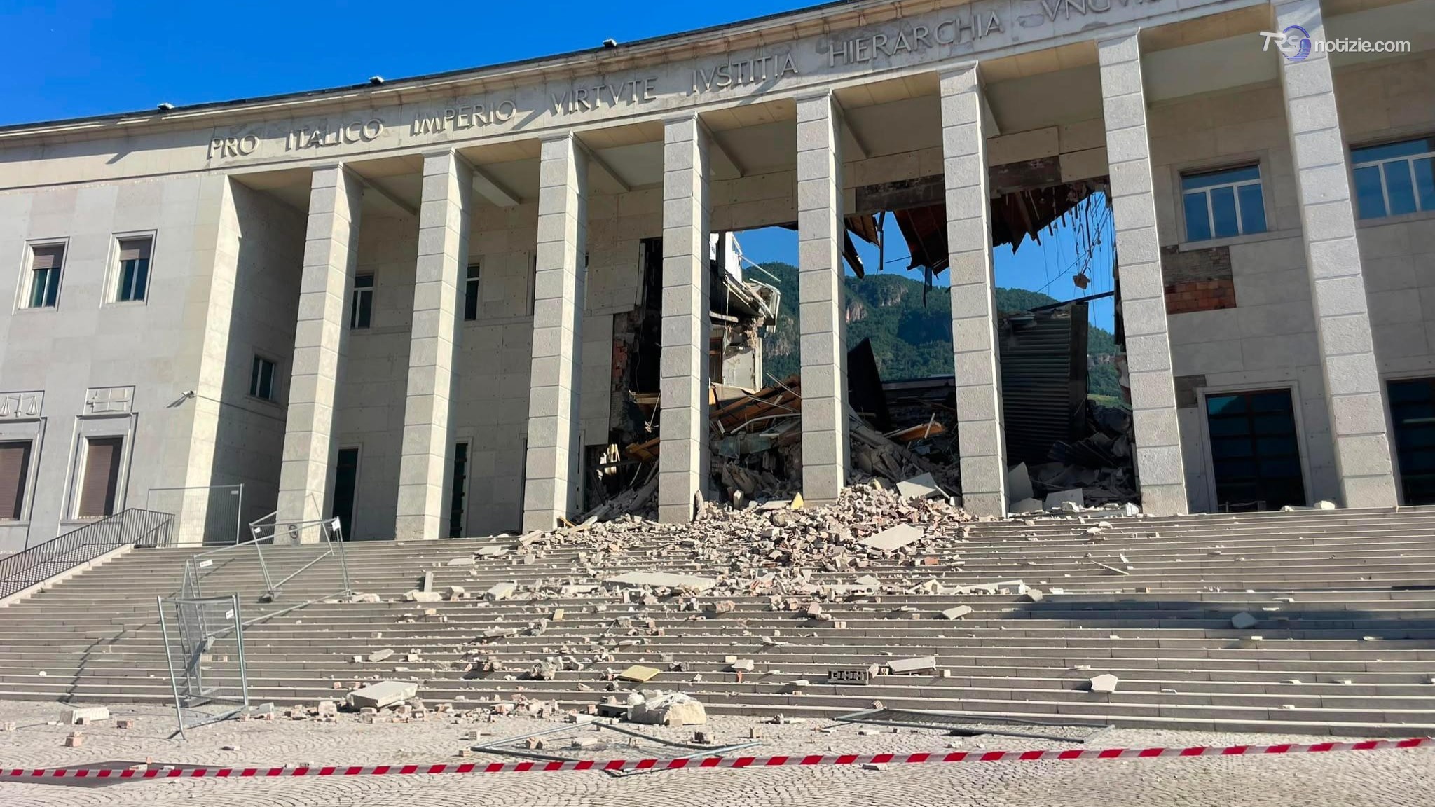 Crollo del tribunale a Bolzano, ci sono cinque indagati