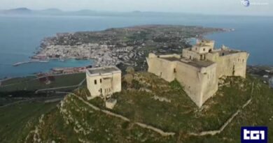 Effetto Odissea: a Favignana è boom di presenze sul set del film di Nolan