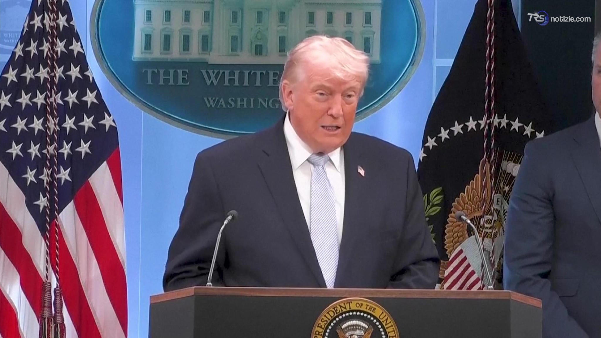 Trump: no attacco a Iran, ma ora accordo