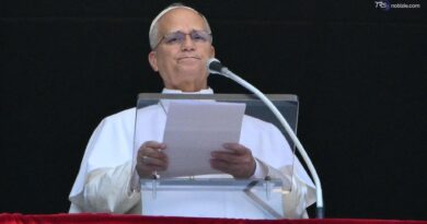 Papa: preoccupato per Ceuta, serve pace