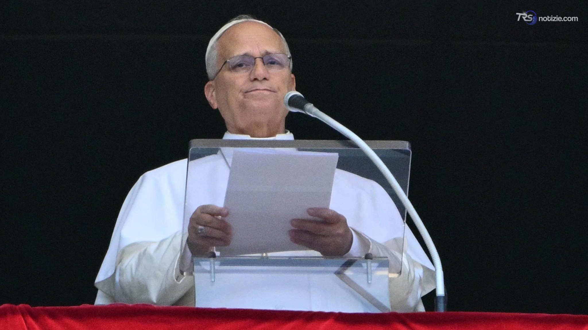 Papa: preoccupato per Ceuta, serve pace