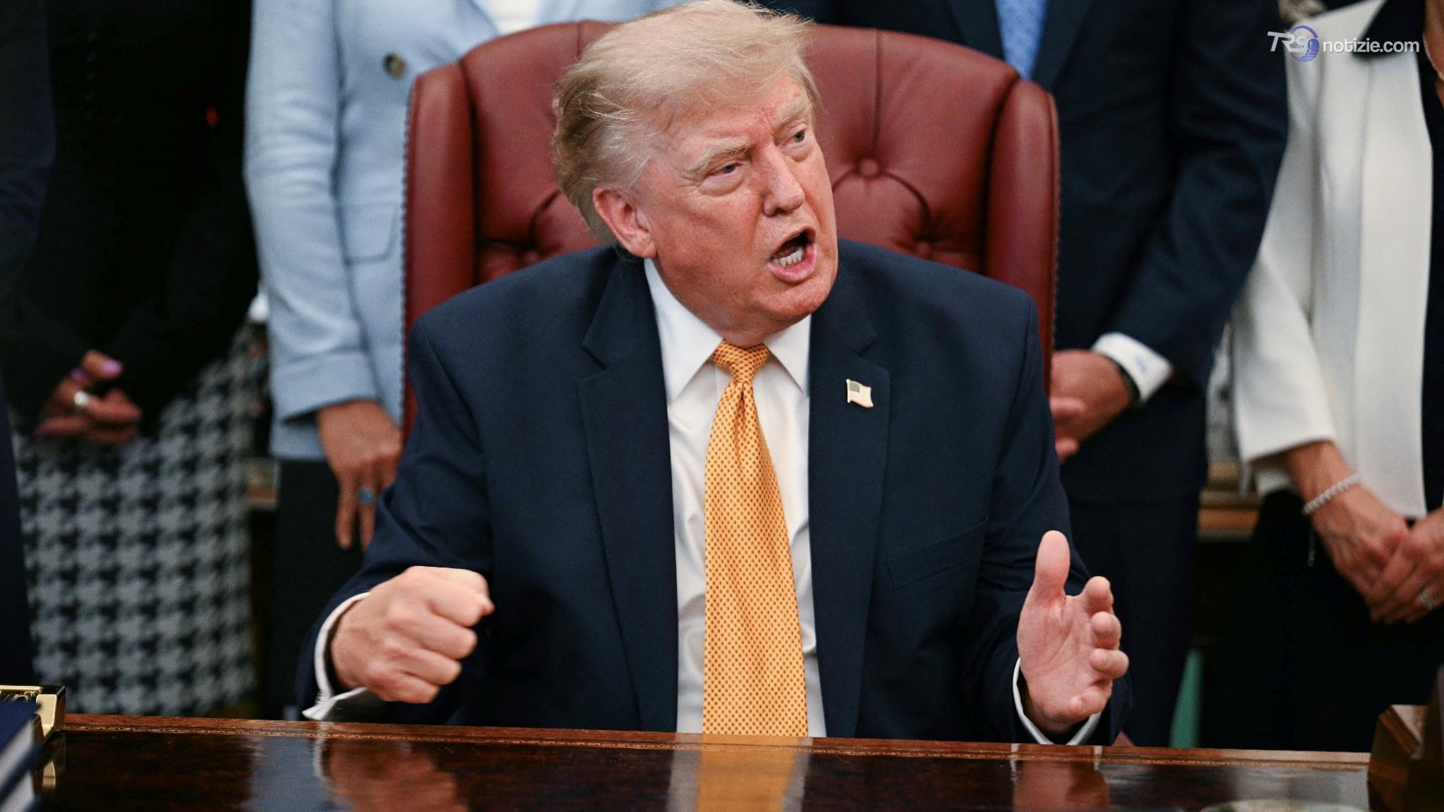 Trump contro l'ora solare: "Il Senato voti quanto prima l'ora legale permanente"