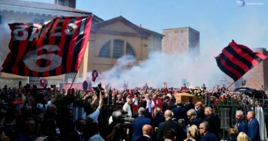 A Milano ultimo omaggio a Franco Baresi