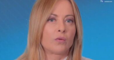Meloni:"Con stabilità l'economia tiene"