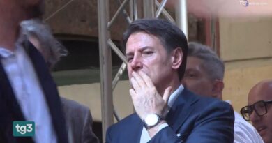 Pranzo della tregua tra Schlein e Conte. Il leader M5s: "La dialettica rimane, ma nel rispetto"