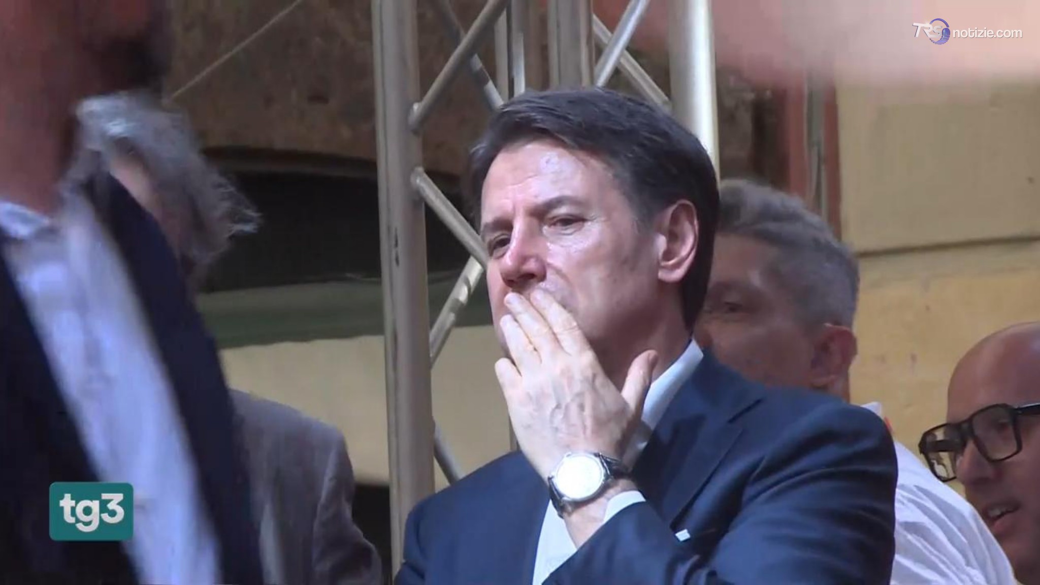 Pranzo della tregua tra Schlein e Conte. Il leader M5s: "La dialettica rimane, ma nel rispetto"