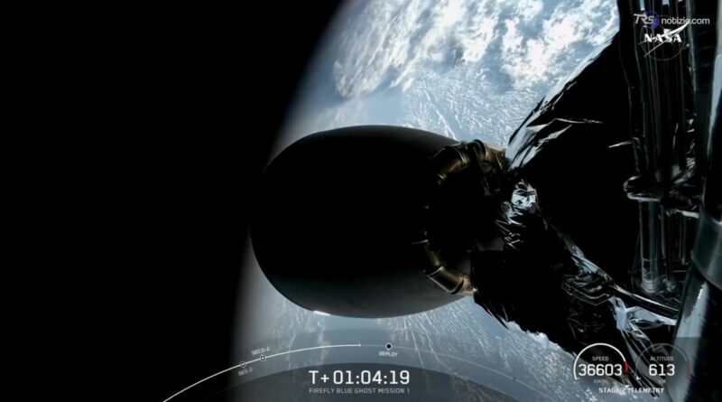 Un pezzo del razzo SpaceX grande come uno scuolabus si schianta sulla Luna
