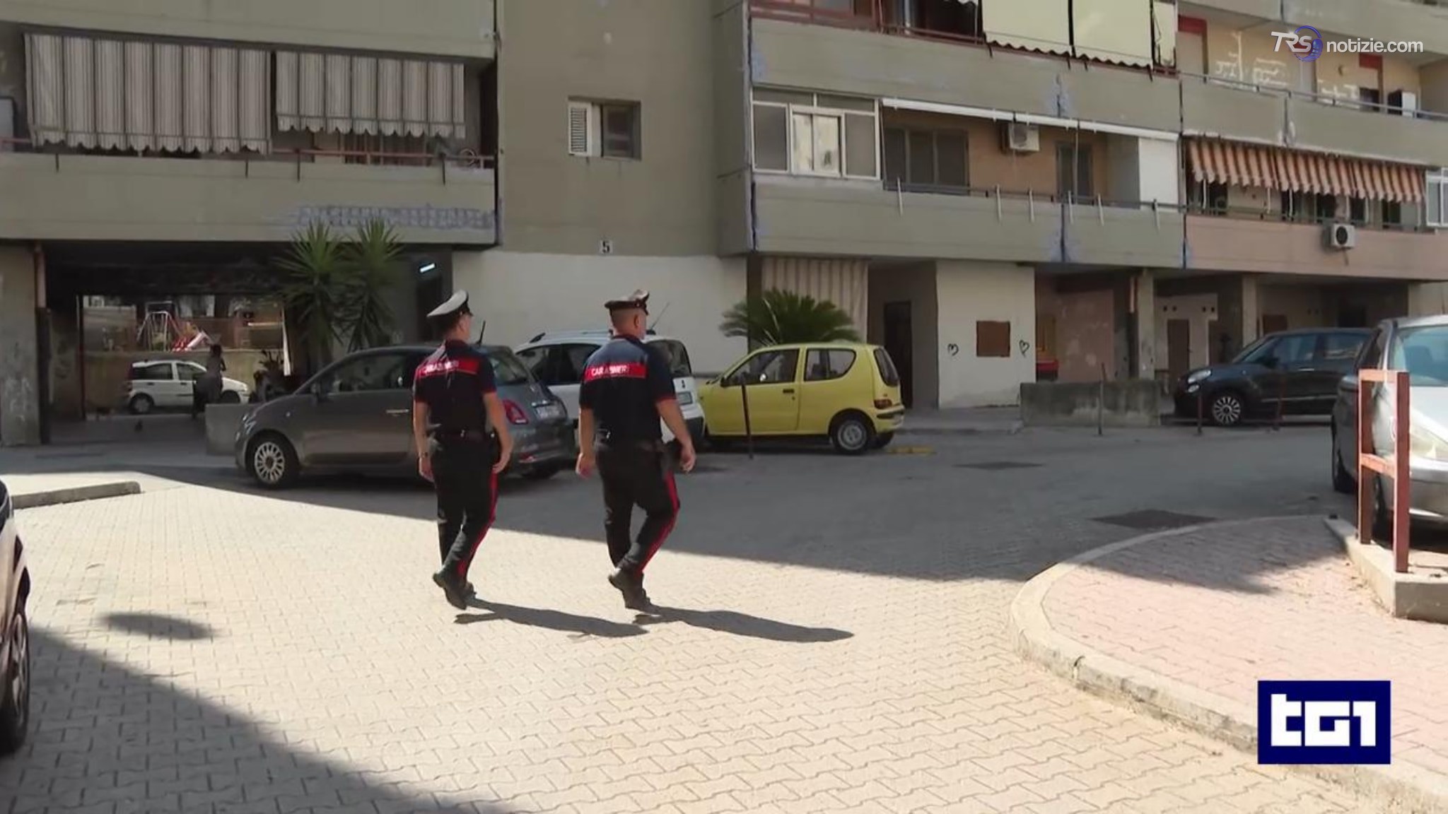 Dodicenne accoltellato a Napoli dopo una lite tra coetanei