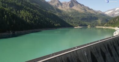 Nei laghi artificiali fino al 50% di acqua in meno rispetto alla scorsa estate a Gioveretto