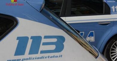 Incendiata l'auto di un penalista palermitano