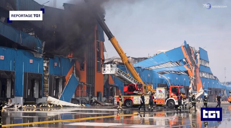 Kiev sotto attacco missilistico russo, morti e feriti