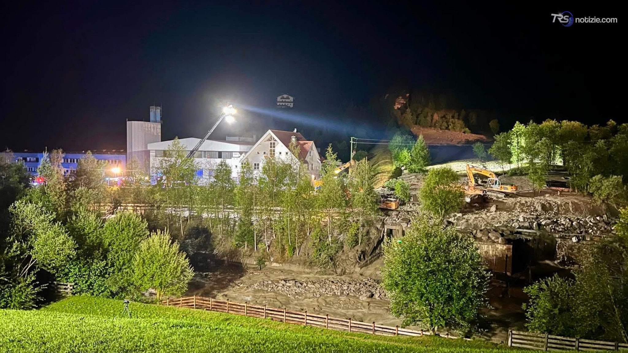 Frana in valle Aurina, 120 evacuati a causa di un violentissimo temporale