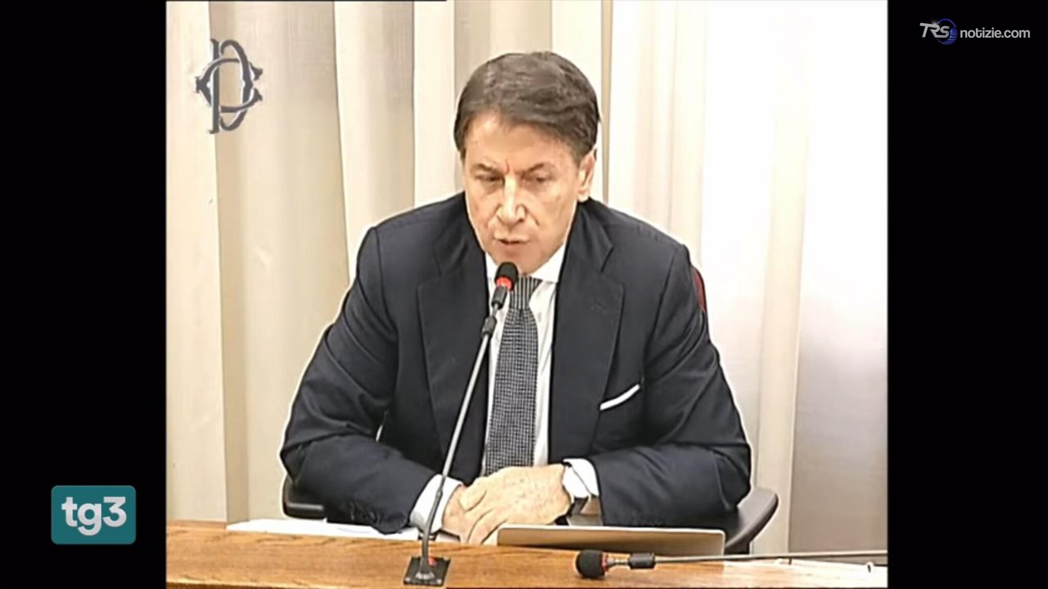 Covid, Conte: "Questa Commissione è un plotone di esecuzione contro di me"