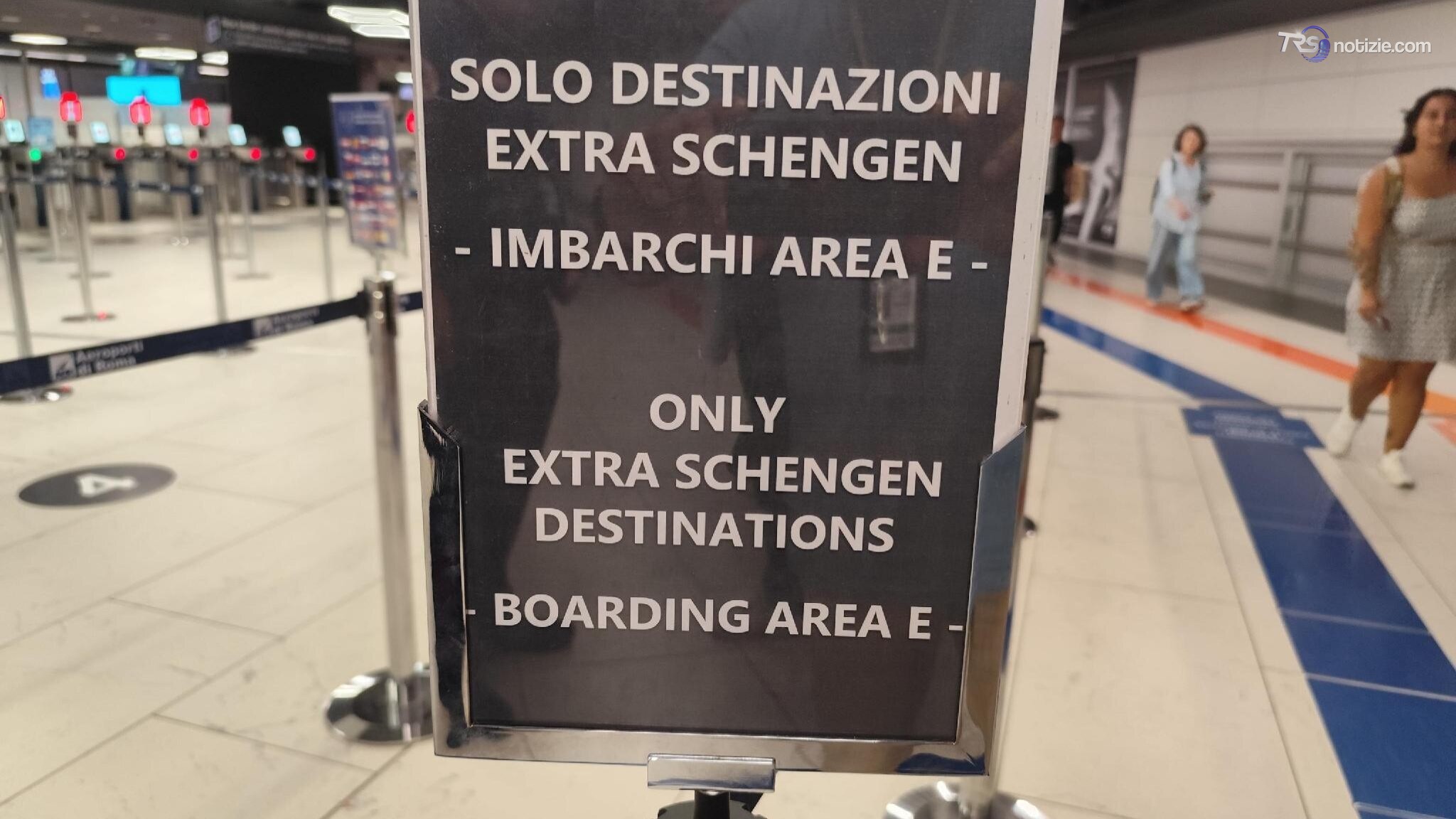 L'Italia proroga la sospensione dell'Accordo di Schengen con la Spagna per altri 15 giorni