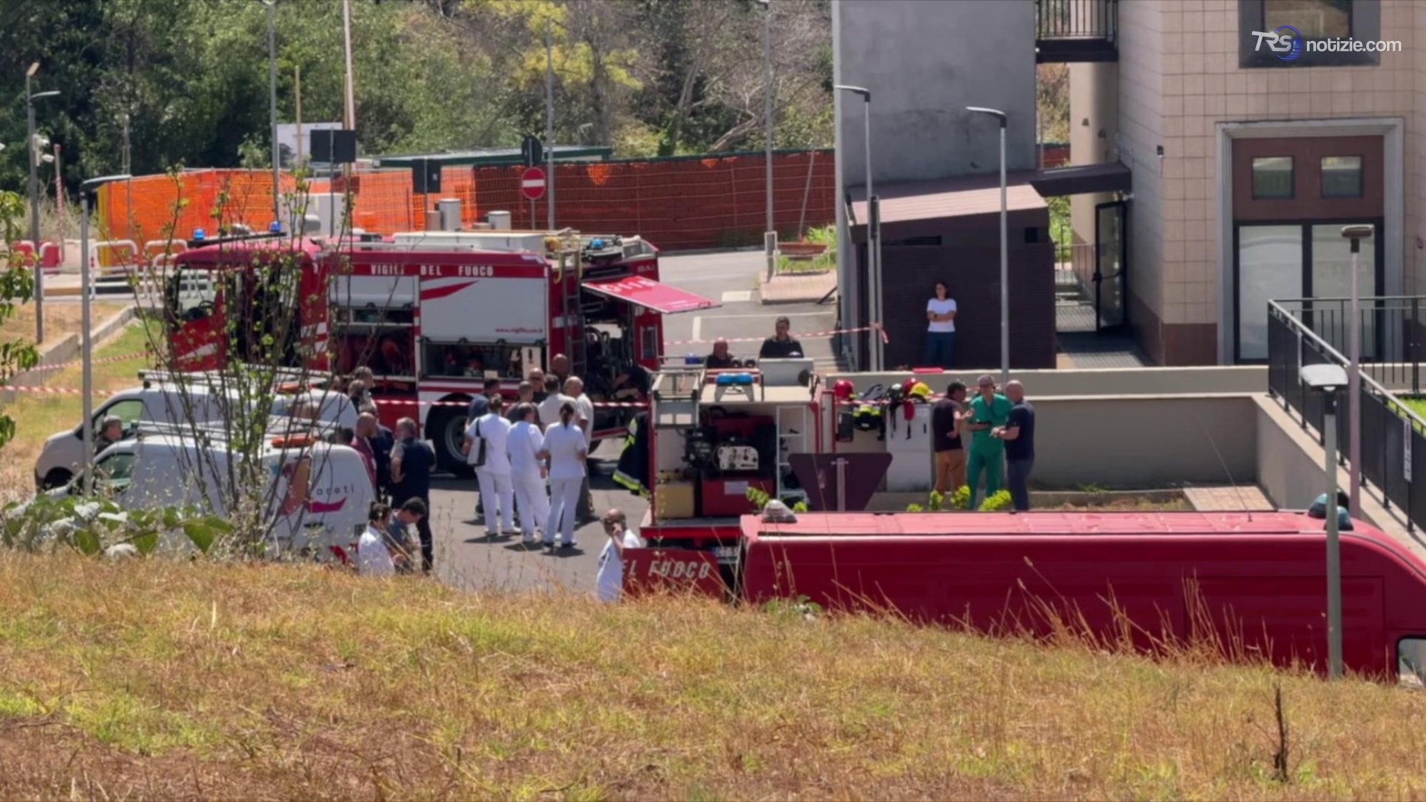 Allarme per incendio al Policlinico Gemelli, trasferiti i pazienti del reparto Dialisi