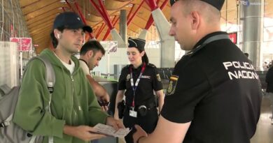 Controlli agli aeroporti spagnoli, i viaggiatori italiani: "Tutto liscio" - Video
