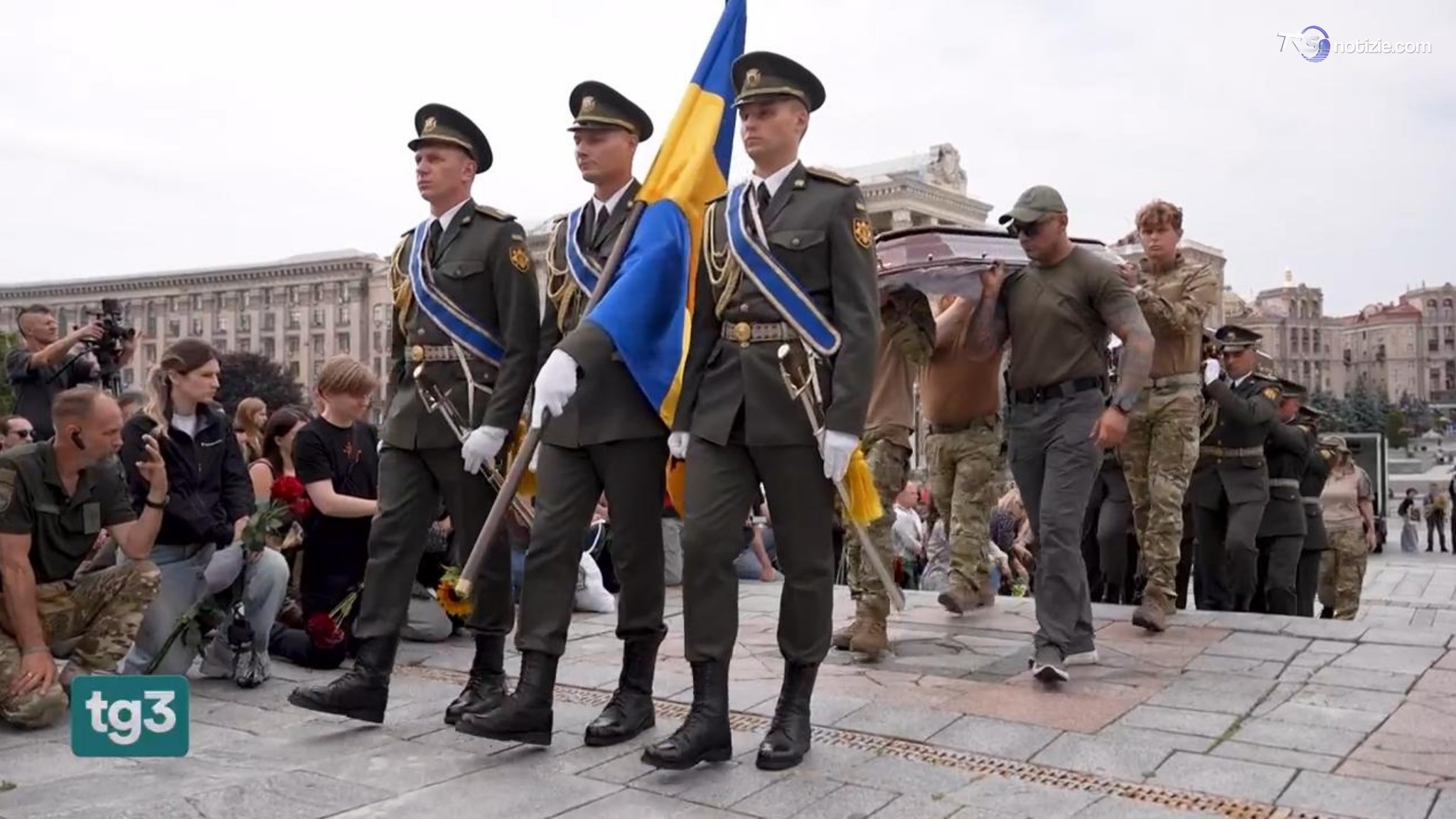 Kiev piange Oleksiy Yukov, il "collezionista di anime" che recuperava le vittime della guerra