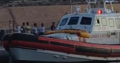 Muore sub 29enne falciato dalle eliche di un gommone a Lampedusa