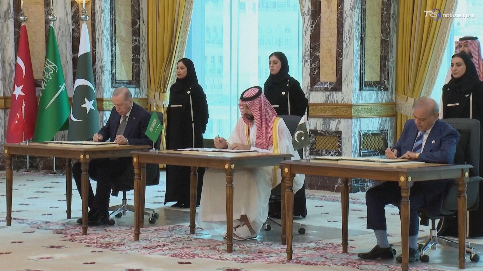 Erdogan, patto della Mecca non compromette l'impegno di Ankara come partner dell'Alleanza Atlantica