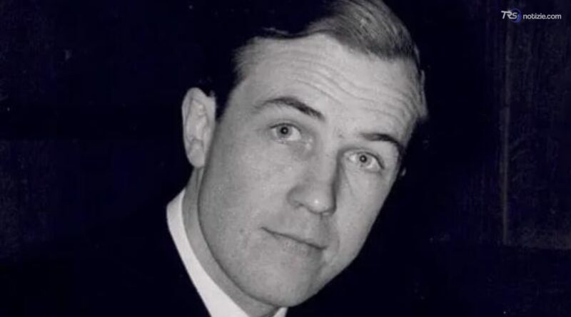 Addio a Robin Whiteside che portò il primo sottomarino sotto i ghiacci del Polo Nord