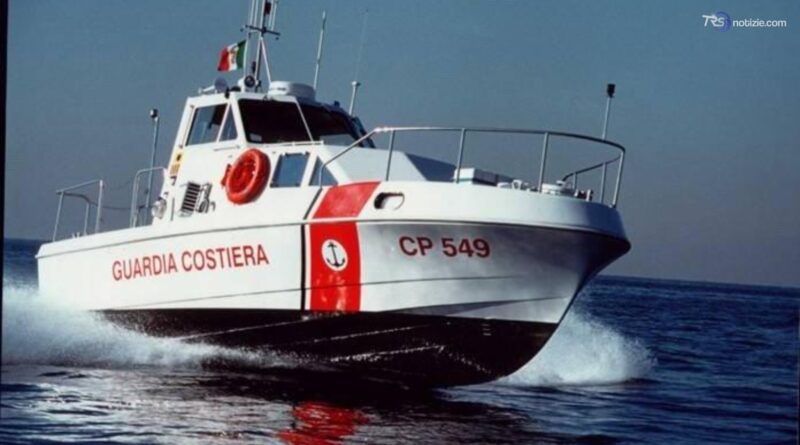 Travolto dal gommone, regista 29enne muore nel mare di Lampedusa
