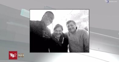 Prima notte in carcere per Lavitola. Il legale del giornalista: "Ranucci tre volte vittima"