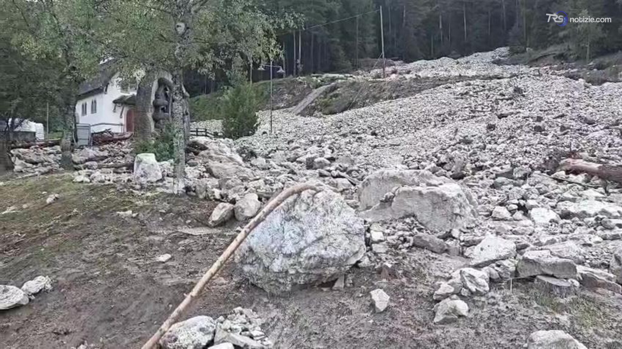 Frane in val di Fiemme: colate detritiche in Trentino, scesi 22mila metri cubi di materiale