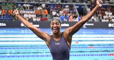 Nuoto, record mondiale di Sara Curtis