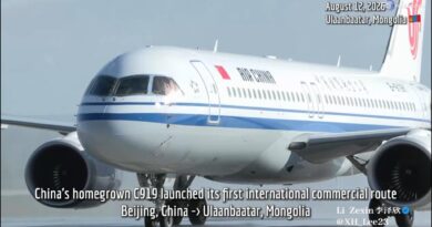 Cina, primo volo commerciale internazionale per il C919, il video