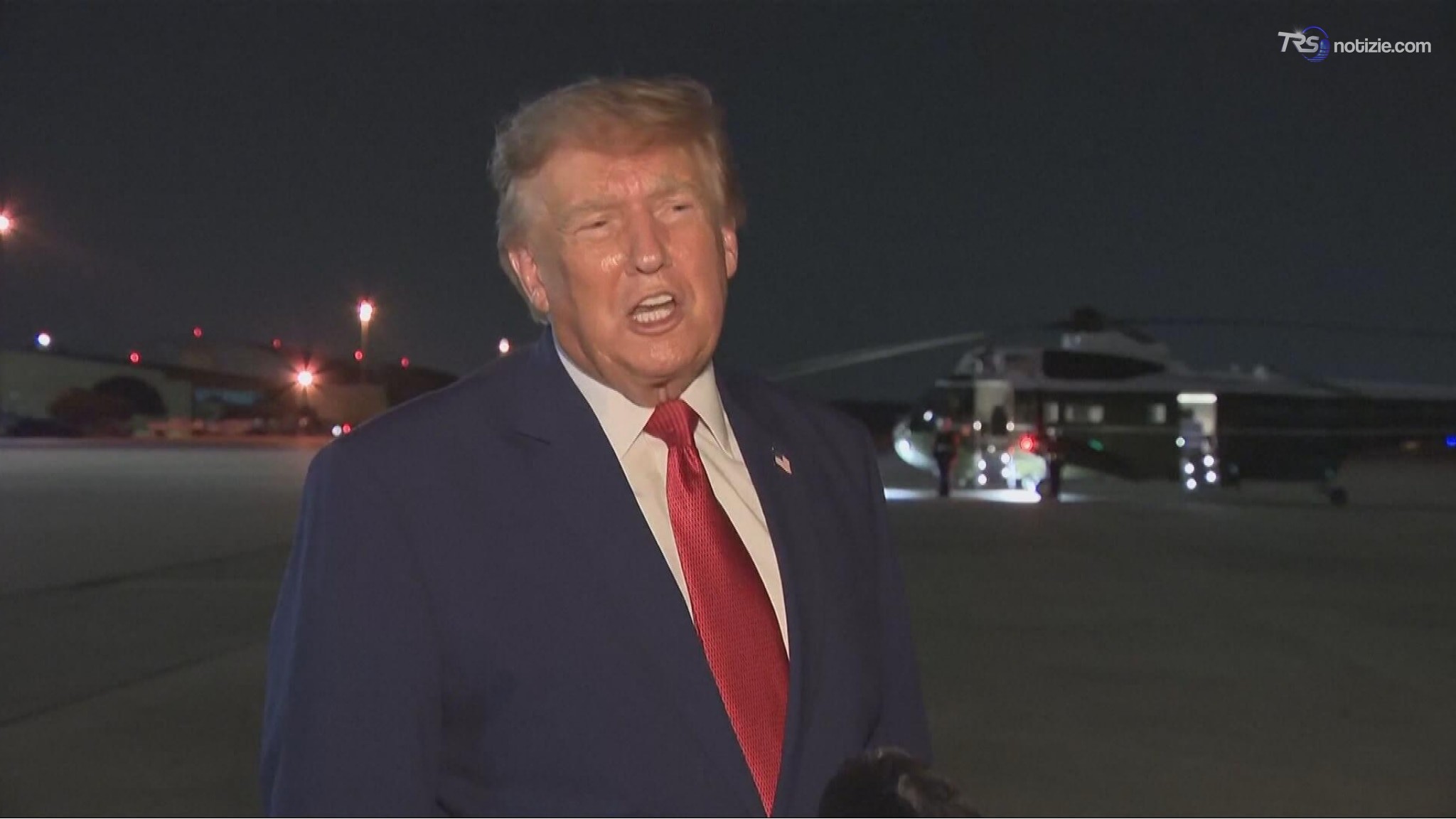 Scontro verbale e stallo sullo Stretto di Hormuz: la linea dura di Trump